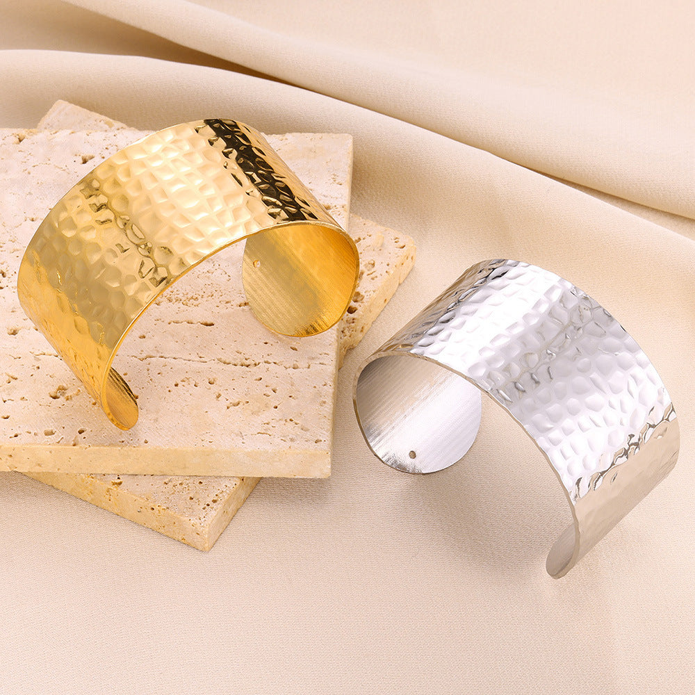 Adjustable Gold-colored Titanium Steel Bracelet For Women
