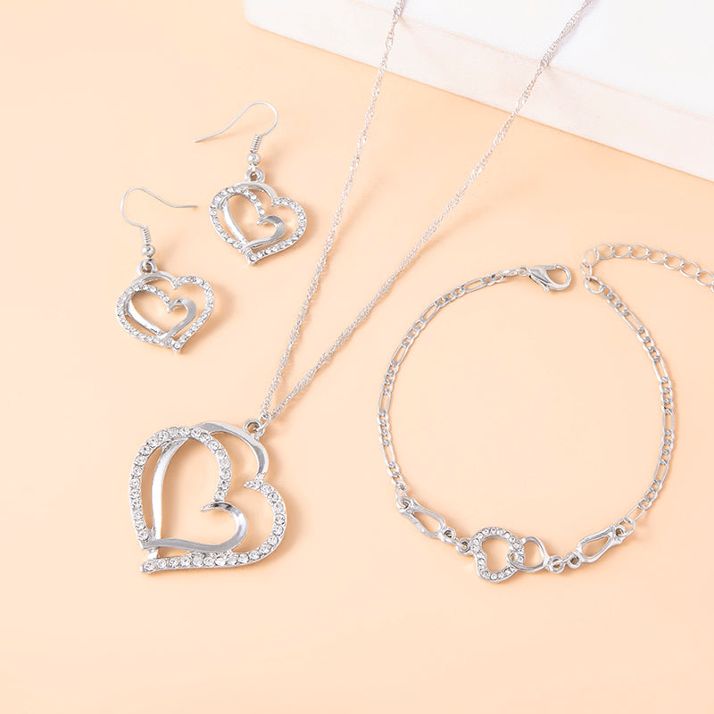 Conjunto Coração Romântico - Pulseira, Colar e Brincos