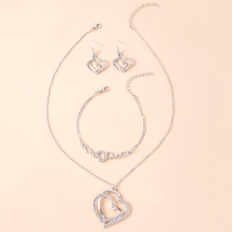 Conjunto Coração Romântico - Pulseira, Colar e Brincos