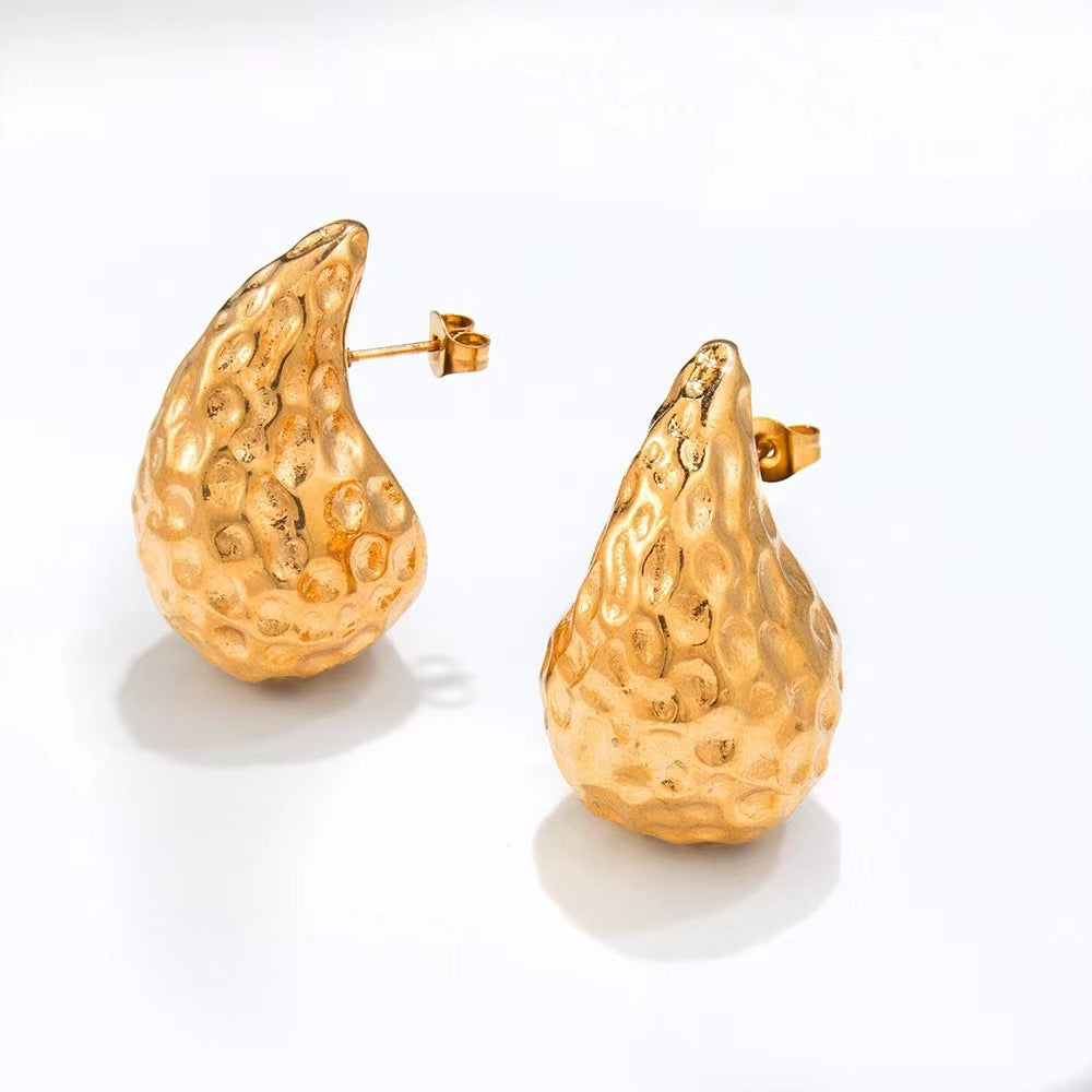 Brincos Gota Martelada - detalhe